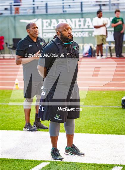 Thumbnail 2 in Basha vs Hamilton photogallery.