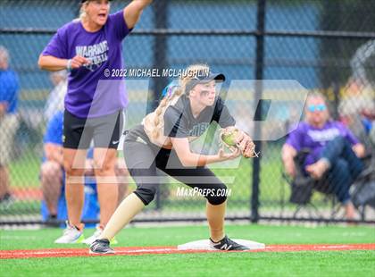 Thumbnail 3 in Webster Schroeder vs. Vestal (NYSPHSAA Class A Final) photogallery.