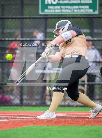 Thumbnail 3 in Webster Schroeder vs. Vestal (NYSPHSAA Class A Final) photogallery.