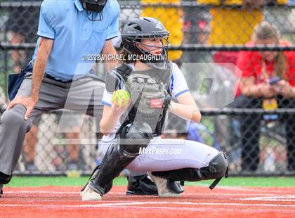 Thumbnail 2 in Webster Schroeder vs. Vestal (NYSPHSAA Class A Final) photogallery.