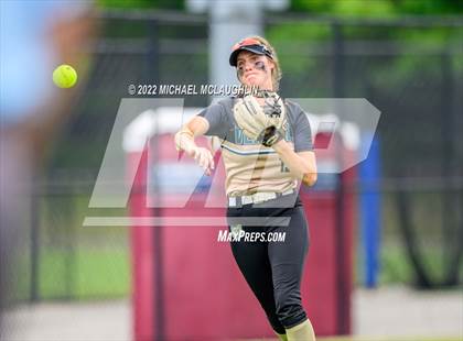 Thumbnail 3 in Webster Schroeder vs. Vestal (NYSPHSAA Class A Final) photogallery.