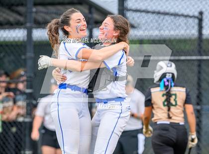 Thumbnail 2 in Webster Schroeder vs. Vestal (NYSPHSAA Class A Final) photogallery.