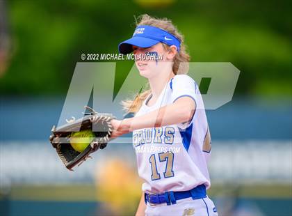 Thumbnail 2 in Webster Schroeder vs. Vestal (NYSPHSAA Class A Final) photogallery.