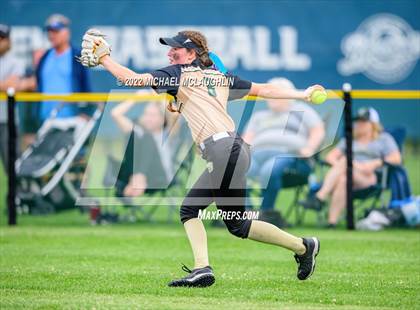 Thumbnail 2 in Webster Schroeder vs. Vestal (NYSPHSAA Class A Final) photogallery.