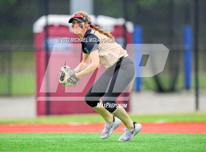 Thumbnail 2 in Webster Schroeder vs. Vestal (NYSPHSAA Class A Final) photogallery.