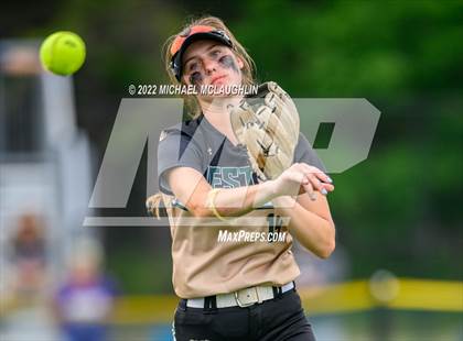 Thumbnail 2 in Webster Schroeder vs. Vestal (NYSPHSAA Class A Final) photogallery.