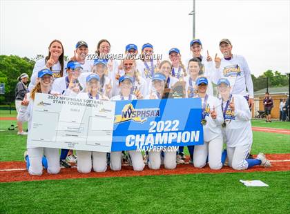 Thumbnail 2 in Webster Schroeder vs. Vestal (NYSPHSAA Class A Final) photogallery.