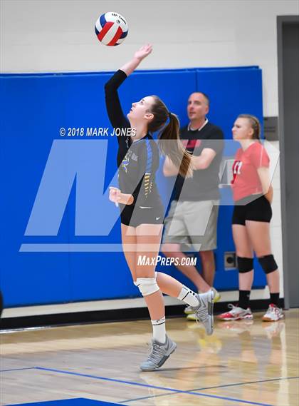 Thumbnail 3 in Phoenix Country Day vs Camelback (PCDS Desert Classic) photogallery.
