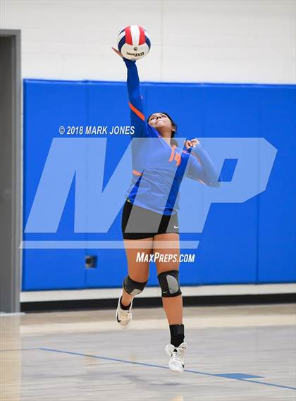 Thumbnail 1 in Phoenix Country Day vs Camelback (PCDS Desert Classic) photogallery.