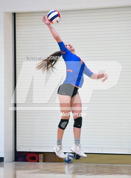 Thumbnail 1 in Phoenix Country Day vs Camelback (PCDS Desert Classic) photogallery.