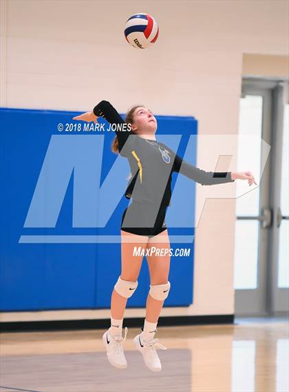 Thumbnail 2 in Phoenix Country Day vs Camelback (PCDS Desert Classic) photogallery.