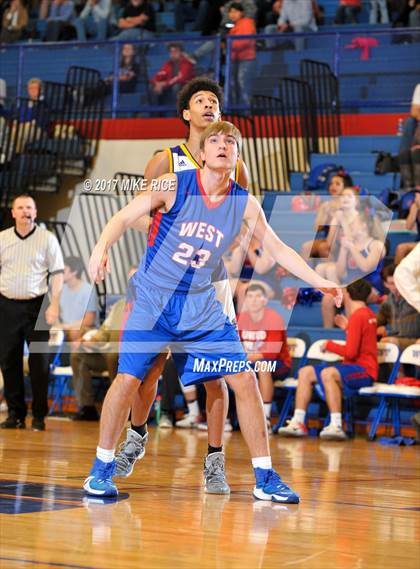 Thumbnail 3 in North Henderson vs. West Henderson (WNCAC 1st Round) photogallery.