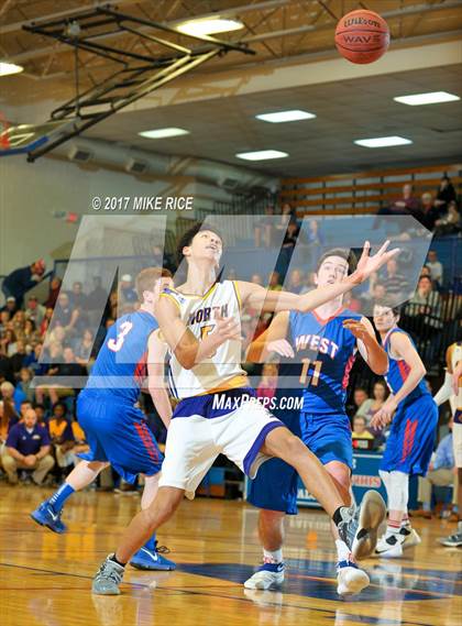Thumbnail 1 in North Henderson vs. West Henderson (WNCAC 1st Round) photogallery.