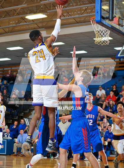 Thumbnail 2 in North Henderson vs. West Henderson (WNCAC 1st Round) photogallery.