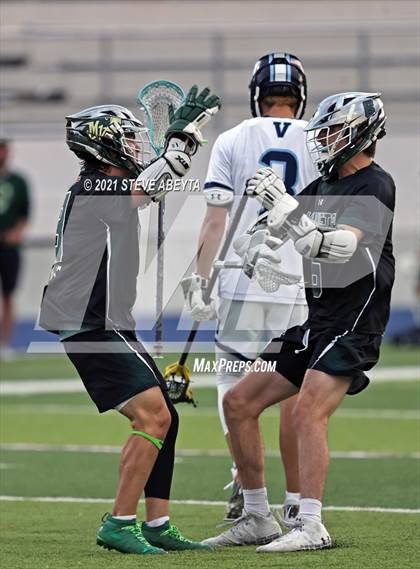 Thumbnail 3 in Mountain Vista vs Valor Christian (CHSAA 5A Championship) photogallery.