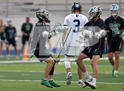 Thumbnail 2 in Mountain Vista vs Valor Christian (CHSAA 5A Championship) photogallery.