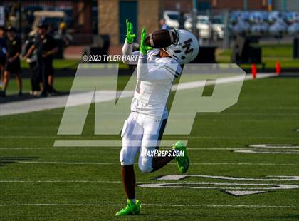 Thumbnail 1 in Lawrence North @ Avon photogallery.