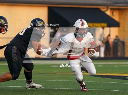 Thumbnail 1 in Lawrence North @ Avon photogallery.