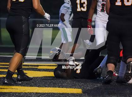 Thumbnail 2 in Lawrence North @ Avon photogallery.