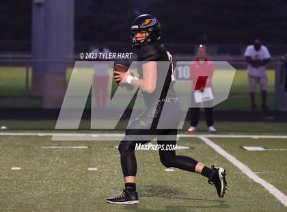 Thumbnail 1 in Lawrence North @ Avon photogallery.