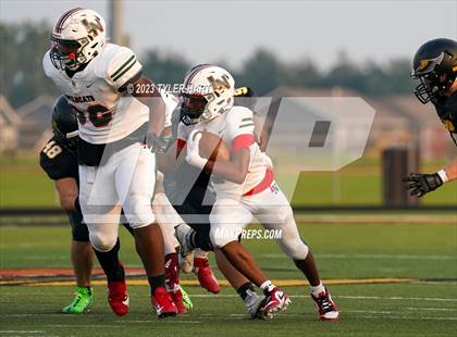 Thumbnail 1 in Lawrence North @ Avon photogallery.