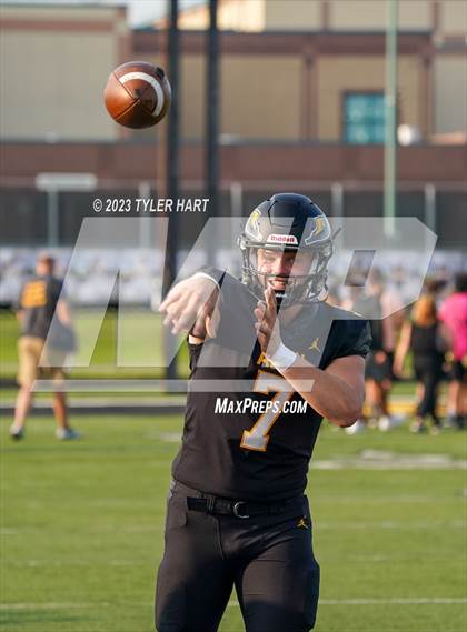 Thumbnail 1 in Lawrence North @ Avon photogallery.