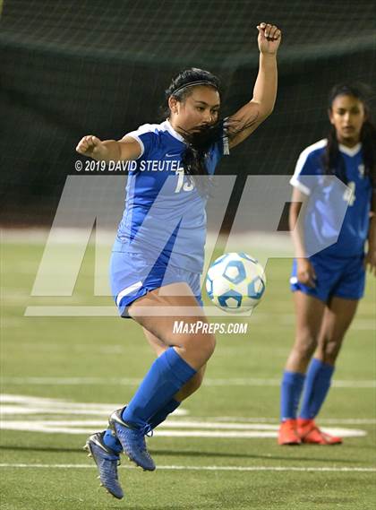 Thumbnail 3 in Vista del Lago vs. Sierra (CIF SJS D3 Final) photogallery.
