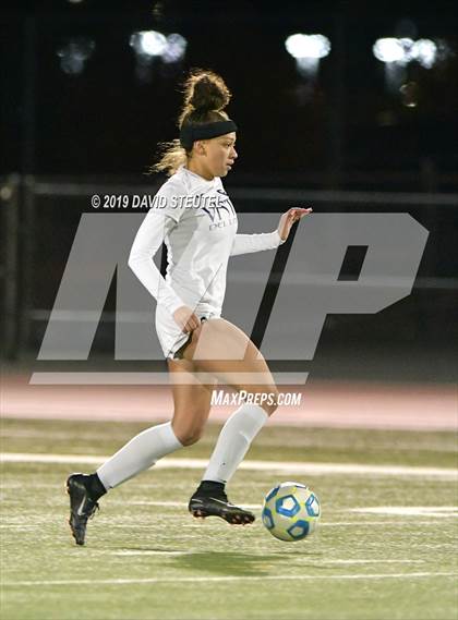 Thumbnail 2 in Vista del Lago vs. Sierra (CIF SJS D3 Final) photogallery.