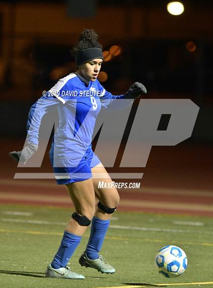 Thumbnail 2 in Vista del Lago vs. Sierra (CIF SJS D3 Final) photogallery.