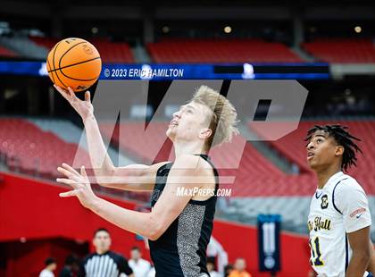 Thumbnail 3 in Campbell Hall vs Tualatin  (Section 7 Tournament) photogallery.