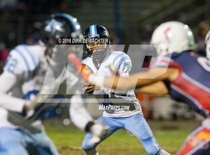 Thumbnail 2 in North @ Leuzinger photogallery.