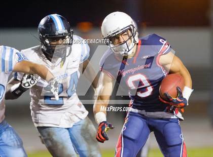 Thumbnail 1 in North @ Leuzinger photogallery.