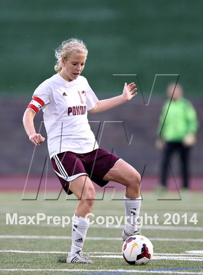 Thumbnail 3 in Ponderosa vs. Durango (CHSAA 4A Playoff First Round) photogallery.