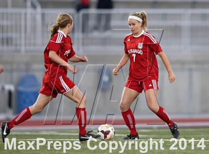 Thumbnail 2 in Ponderosa vs. Durango (CHSAA 4A Playoff First Round) photogallery.