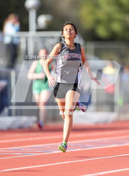 Thumbnail 3 in Kern Invitational photogallery.