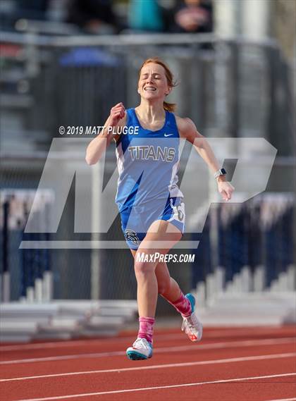 Thumbnail 2 in Kern Invitational photogallery.