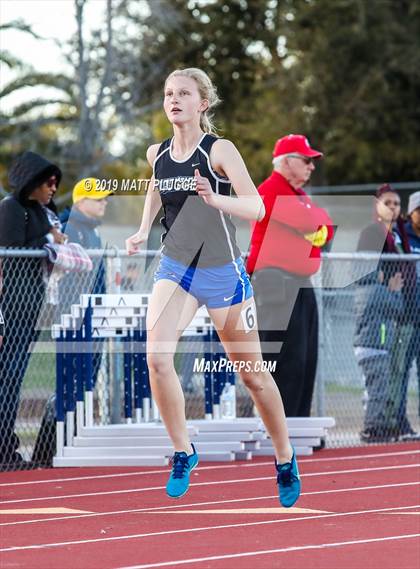 Thumbnail 1 in Kern Invitational photogallery.
