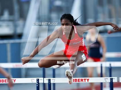 Thumbnail 1 in Kern Invitational photogallery.