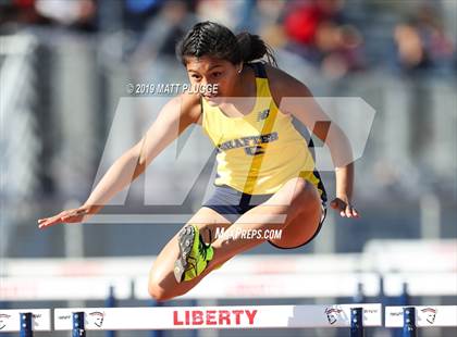 Thumbnail 2 in Kern Invitational photogallery.