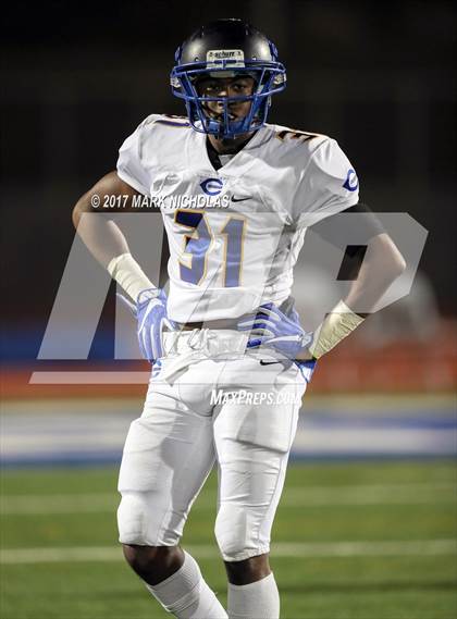 Thumbnail 2 in Crenshaw vs. Narbonne (CIF LACS Open Division Final) photogallery.