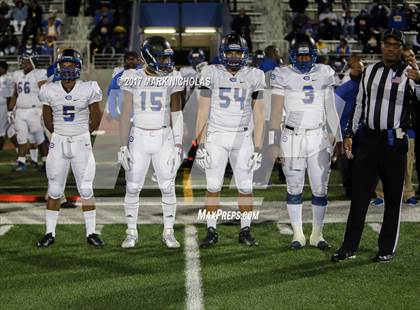 Thumbnail 2 in Crenshaw vs. Narbonne (CIF LACS Open Division Final) photogallery.