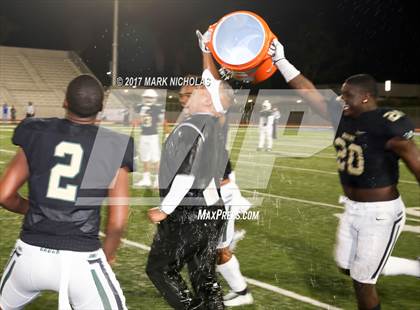 Thumbnail 2 in Crenshaw vs. Narbonne (CIF LACS Open Division Final) photogallery.