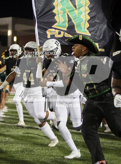 Thumbnail 1 in Crenshaw vs. Narbonne (CIF LACS Open Division Final) photogallery.