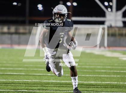 Thumbnail 3 in Crenshaw vs. Narbonne (CIF LACS Open Division Final) photogallery.