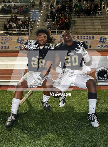 Thumbnail 1 in Crenshaw vs. Narbonne (CIF LACS Open Division Final) photogallery.