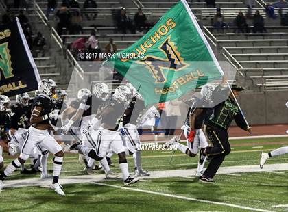 Thumbnail 2 in Crenshaw vs. Narbonne (CIF LACS Open Division Final) photogallery.