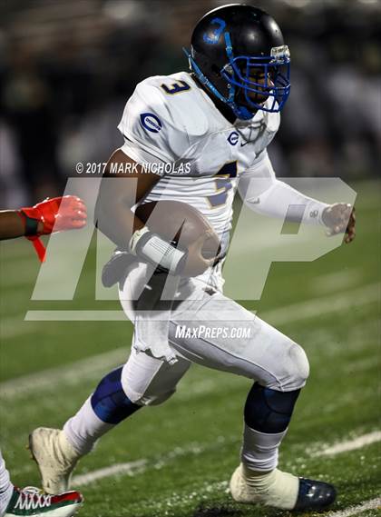 Thumbnail 2 in Crenshaw vs. Narbonne (CIF LACS Open Division Final) photogallery.