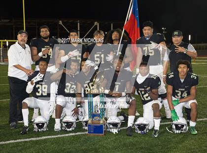 Thumbnail 1 in Crenshaw vs. Narbonne (CIF LACS Open Division Final) photogallery.