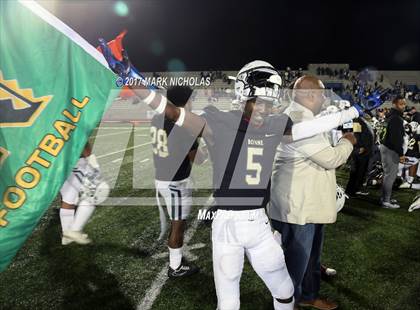 Thumbnail 3 in Crenshaw vs. Narbonne (CIF LACS Open Division Final) photogallery.