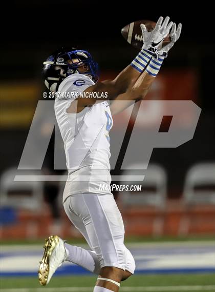 Thumbnail 1 in Crenshaw vs. Narbonne (CIF LACS Open Division Final) photogallery.